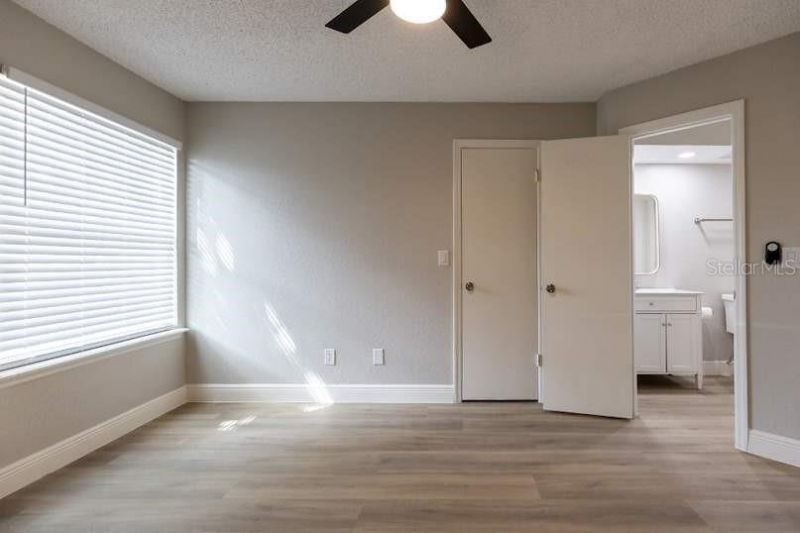 4572 Commander Drive , Unit 1212, Orlando, FL 32822 Photo