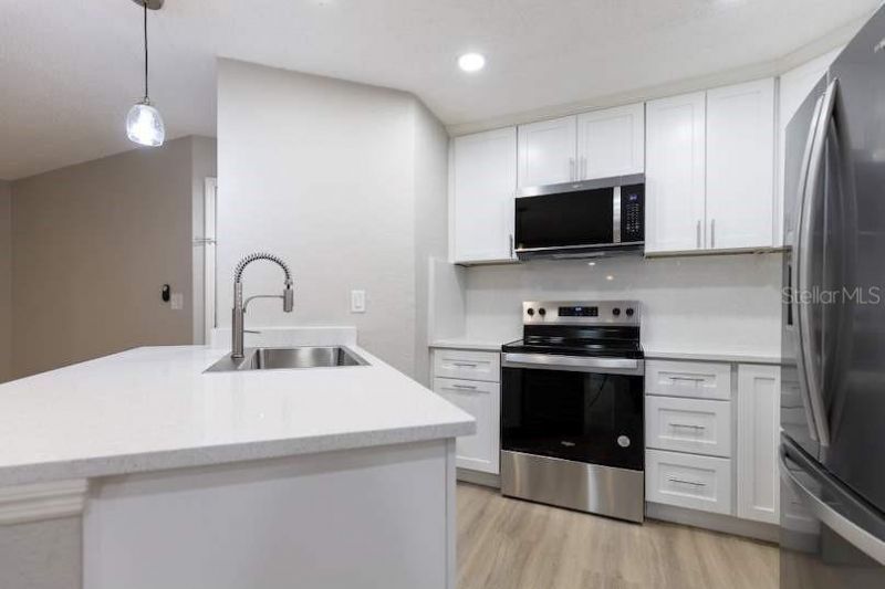 4572 Commander Drive , Unit 1212, Orlando, FL 32822 Photo