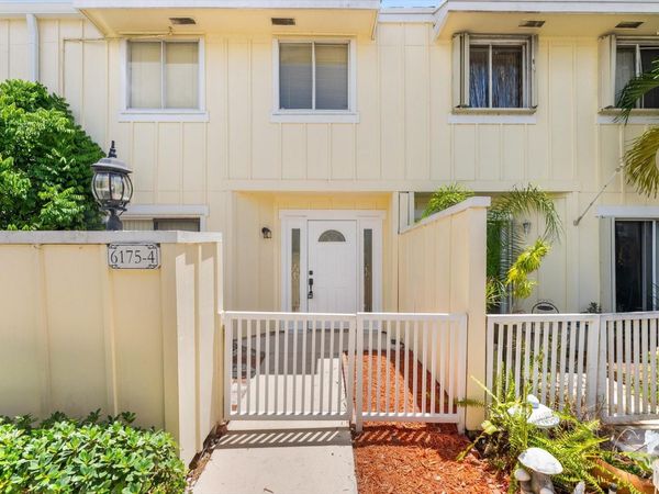 6175 RIVERWALK Lane, Unit 4, Jupiter, FL 33458