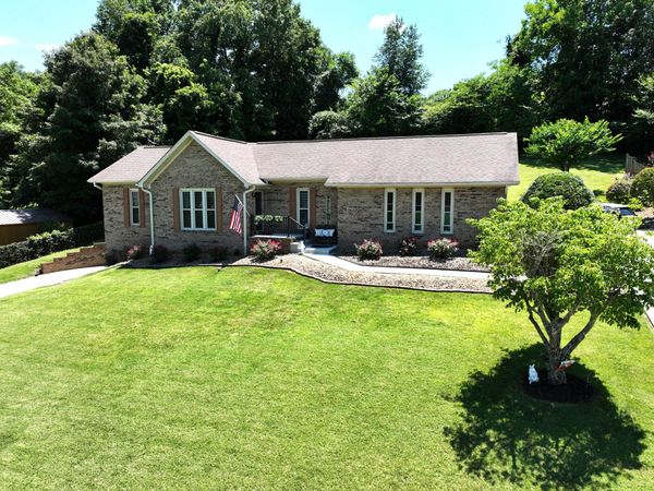 967 Mountain Laurel Road, Morristown, TN 37814