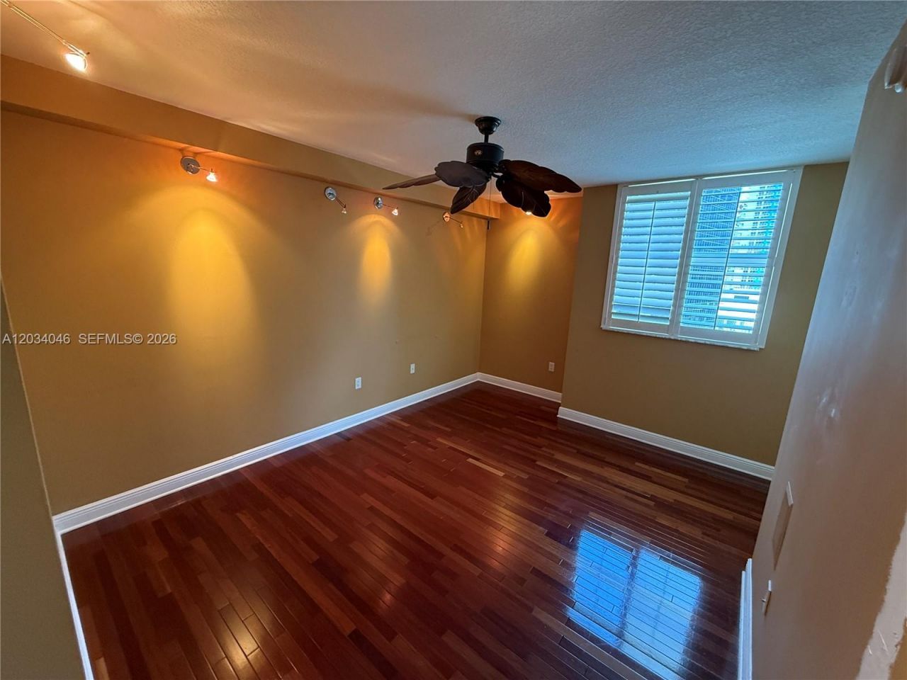 1250 S Miami Ave , Unit 1302, Miami, FL 33130 Photo