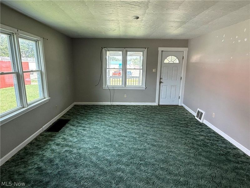 16330 State Route 267, East Liverpool, OH 43920 Photo 8
