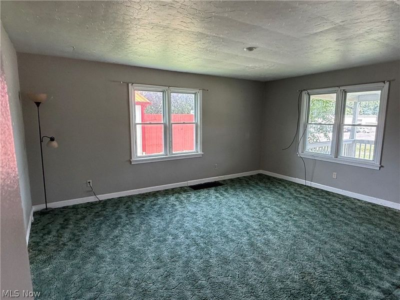 16330 State Route 267, East Liverpool, OH 43920 Photo 9