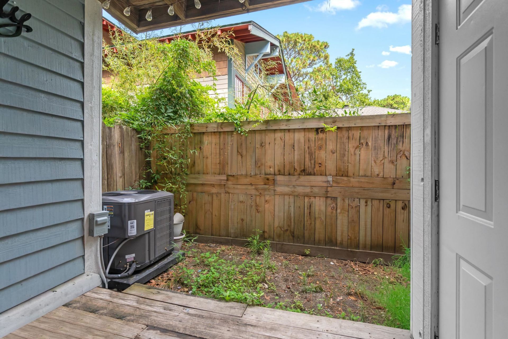 506 62nd Ave. N Photo 19