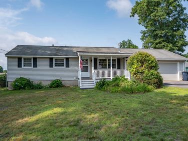 39 Norwich Road, Nashua, NH 03062