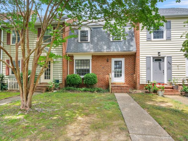 605 London Company Way , Williamsburg, VA 23185