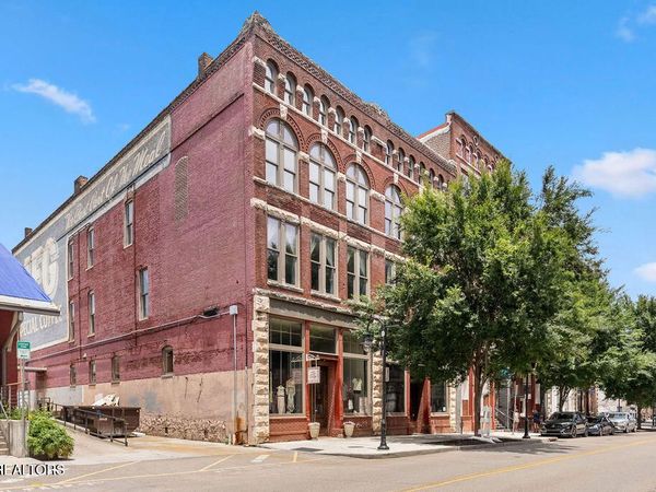 129 W Jackson Ave, Knoxville, TN 37902