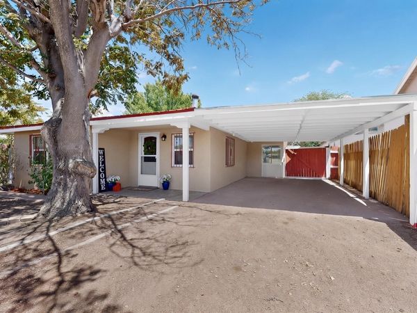 1216 Forrester Avenue NW, Albuquerque, NM 87104