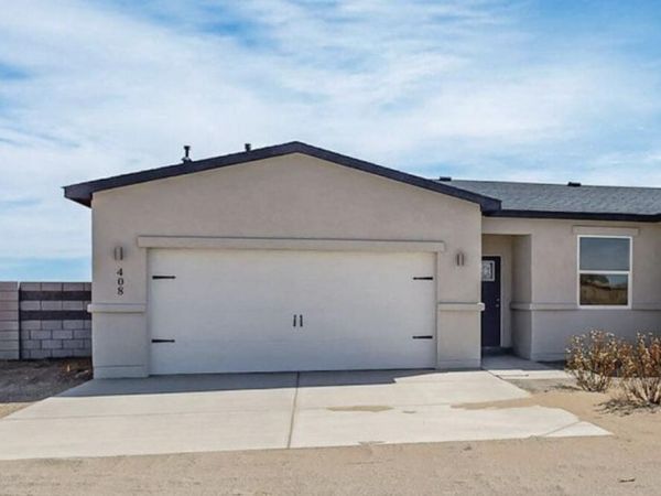 408 4th Street NE, Rio Rancho, NM 87124