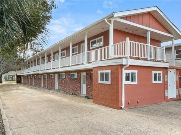 235 CENTRAL Avenue , Unit 8, Jefferson, LA 70121