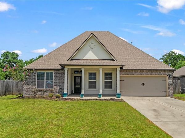 16819 HIGHLAND HEIGHTS Drive , Covington, LA 70435