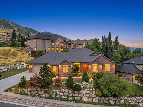 1532 N FORD CANYON RD , Centerville, UT 84014