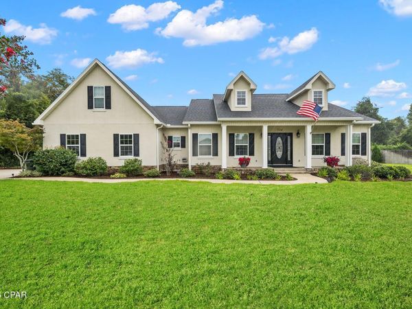 704 E 13th Street , Lynn Haven, FL 32444