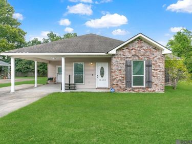 18438 Perkins Oak Rd, Prairieville, LA 70769