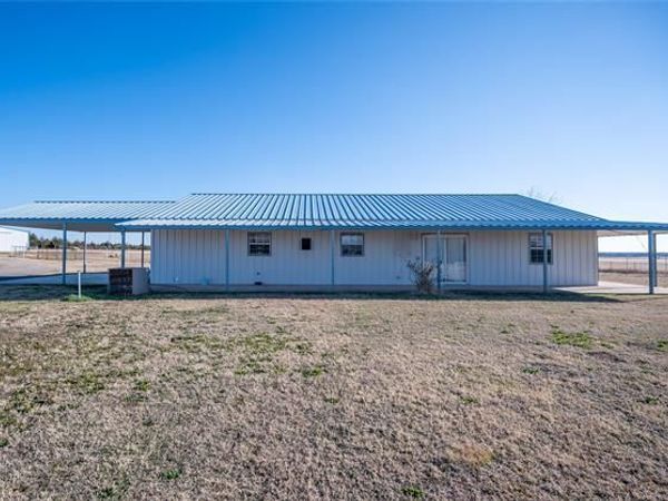 37588 Coker Road, Asher, OK 74826