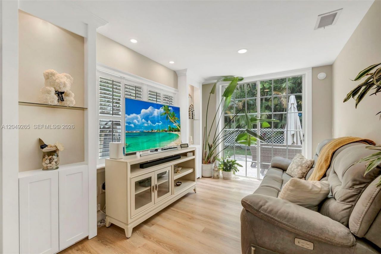 11718 NW 1st St, Coral Springs, FL 33071 Photo