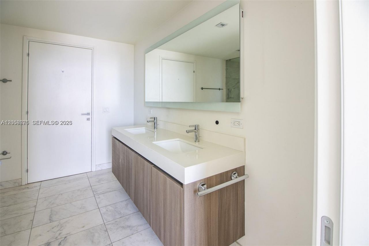 401 N Birch Rd , Unit 1113, Fort Lauderdale, FL 33304 Photo
