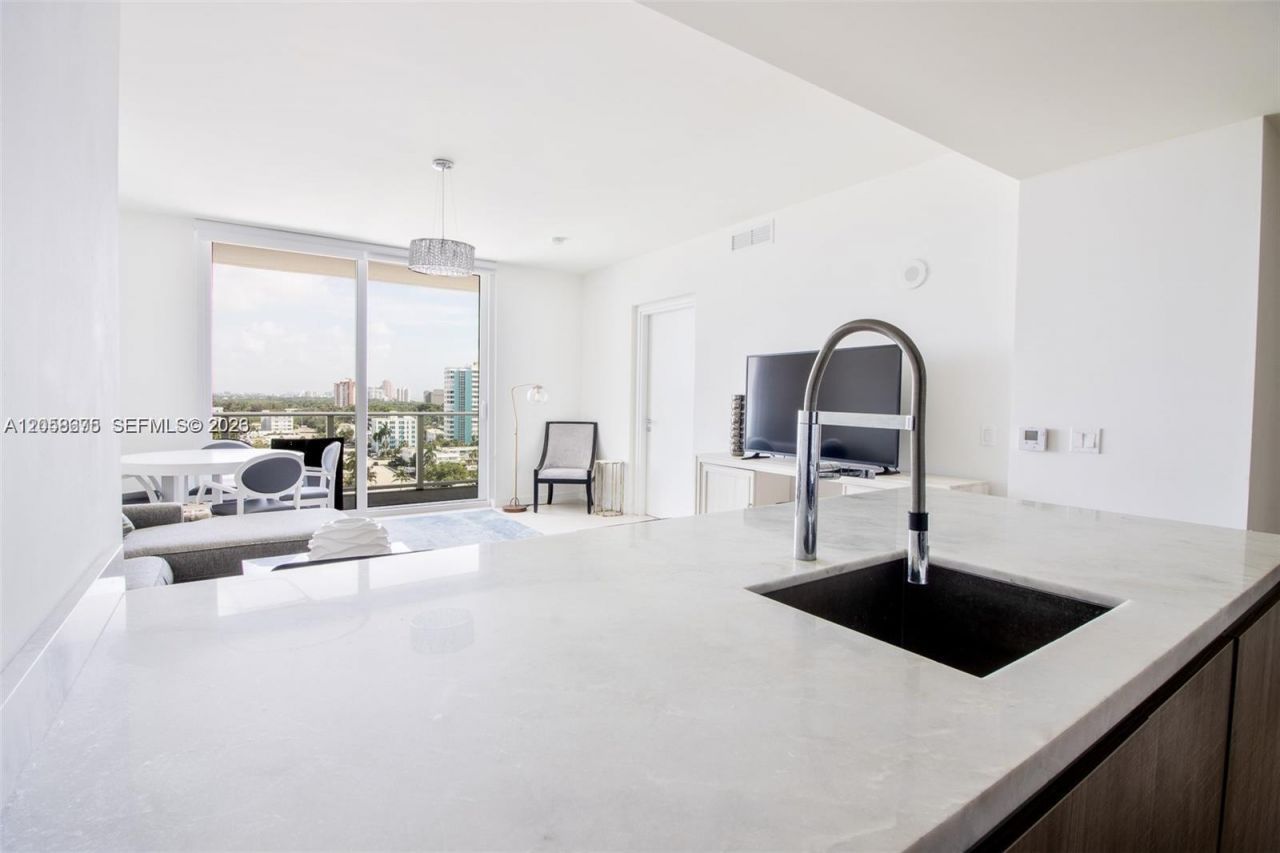401 N Birch Rd , Unit 1113, Fort Lauderdale, FL 33304 Photo