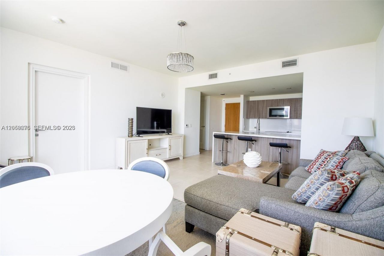 401 N Birch Rd , Unit 1113, Fort Lauderdale, FL 33304 Photo