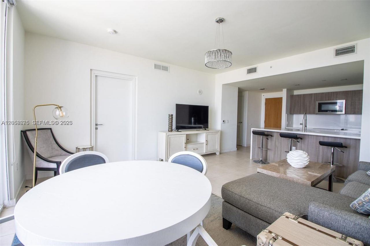 401 N Birch Rd , Unit 1113, Fort Lauderdale, FL 33304 Photo