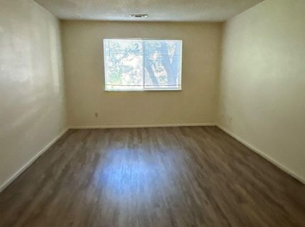 2300 Dickerson Road, Unit 16, Reno, NV 89503 Photo