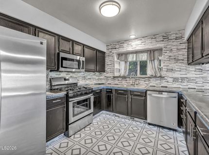 652 Silver Lace Boulevard, Fernley, NV 89408 Photo