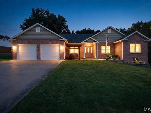 1208 Hollow Oak Court, Ste Genevieve, MO 63670