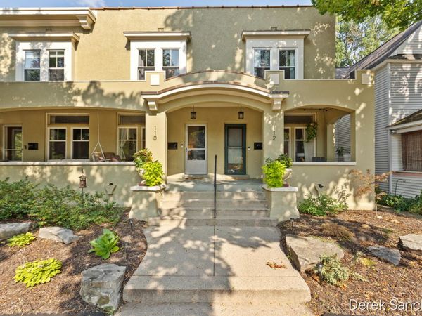 110 Fitzhugh Avenue SE, Grand Rapids, MI 49506