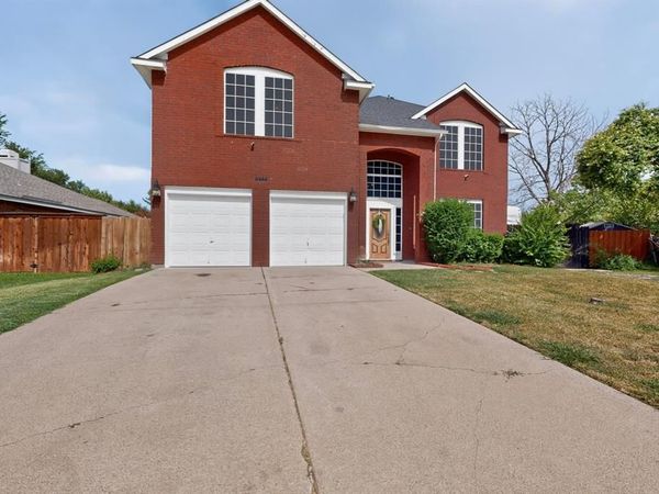 3484 Braes Meadow Drive, Grand Prairie, TX 75052