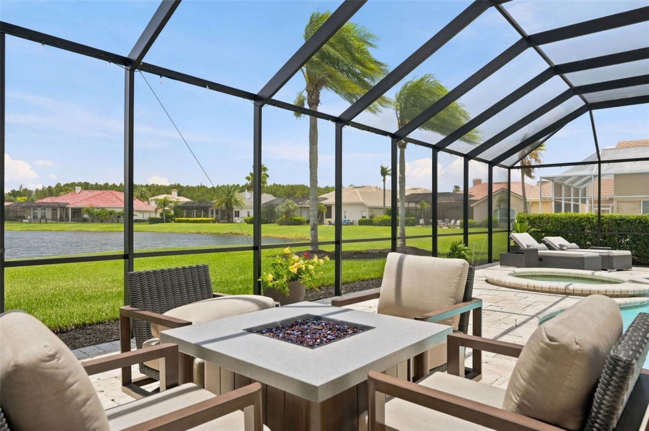 4618 Avenue Longchamps, Lutz, FL 33558 Photo