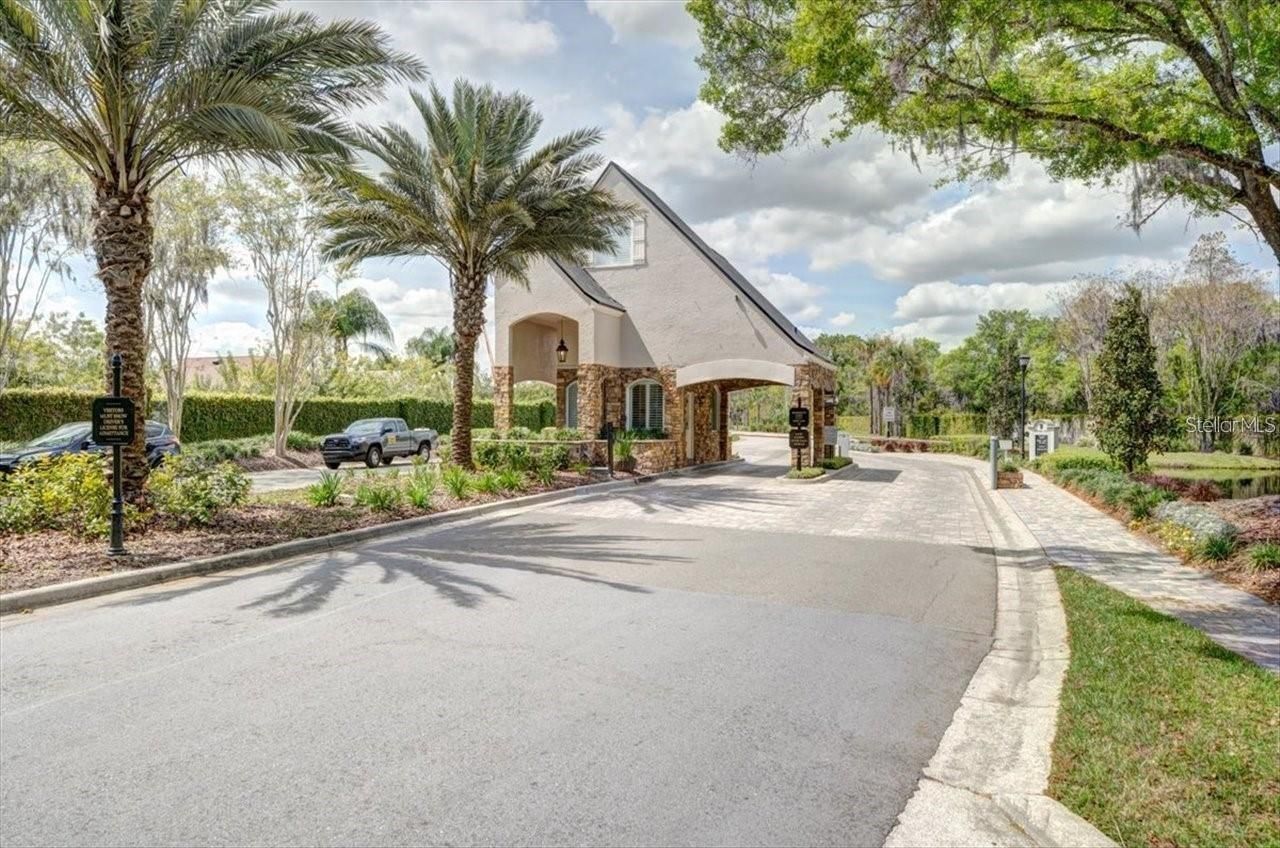 4618 Avenue Longchamps, Lutz, FL 33558 Photo