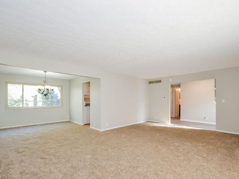7914 Pepper Pike, West Chester, OH 45069 Photo 2