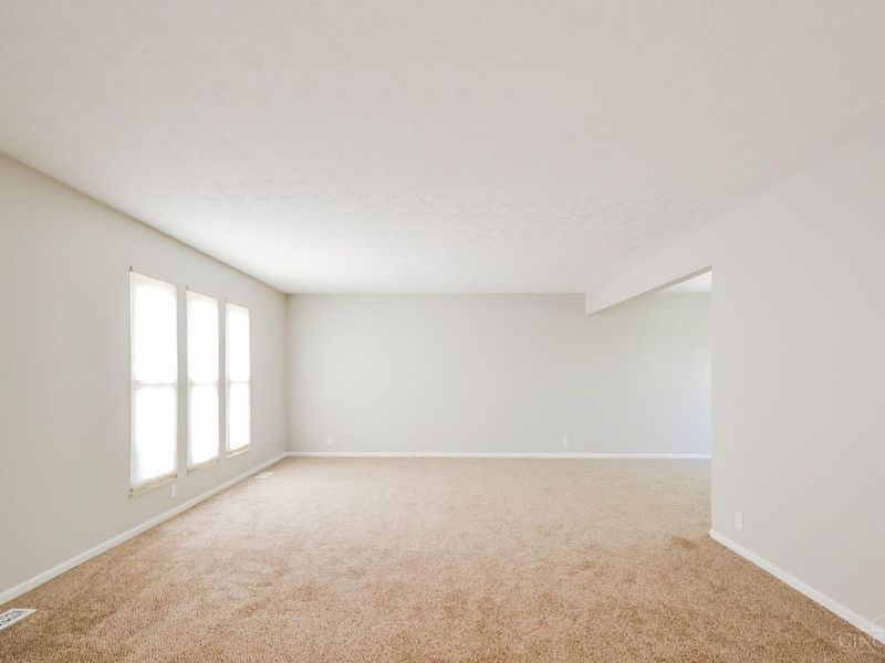 7914 Pepper Pike, West Chester, OH 45069 Photo 3