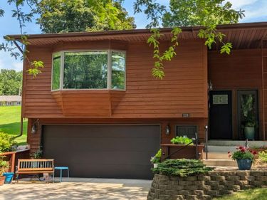 1216 Oak Drive, Montevideo, MN 56265