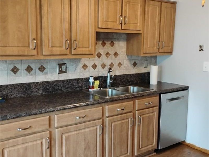 6494 Liberty Bell Drive, Unit 31A, Brook Park, OH 44142 Photo 5