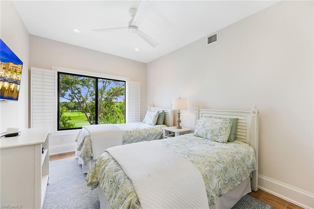 6770 Pelican Bay Blvd E, Unit 242, Naples, FL 34108 Photo