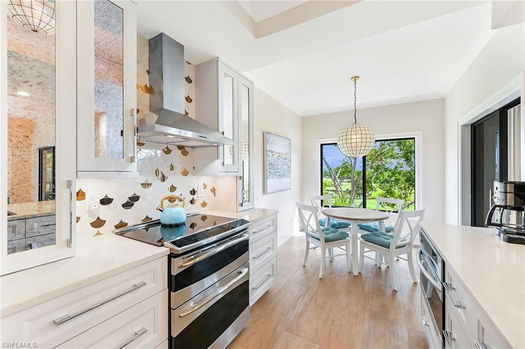 6770 Pelican Bay Blvd E, Unit 242, Naples, FL 34108 Photo