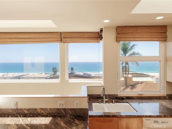 229 25th Place, Manhattan Beach, CA 90266