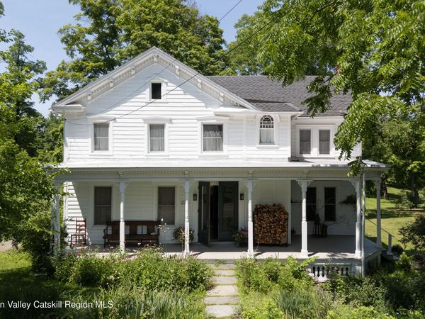 228 Main Street, Germantown, NY 12526