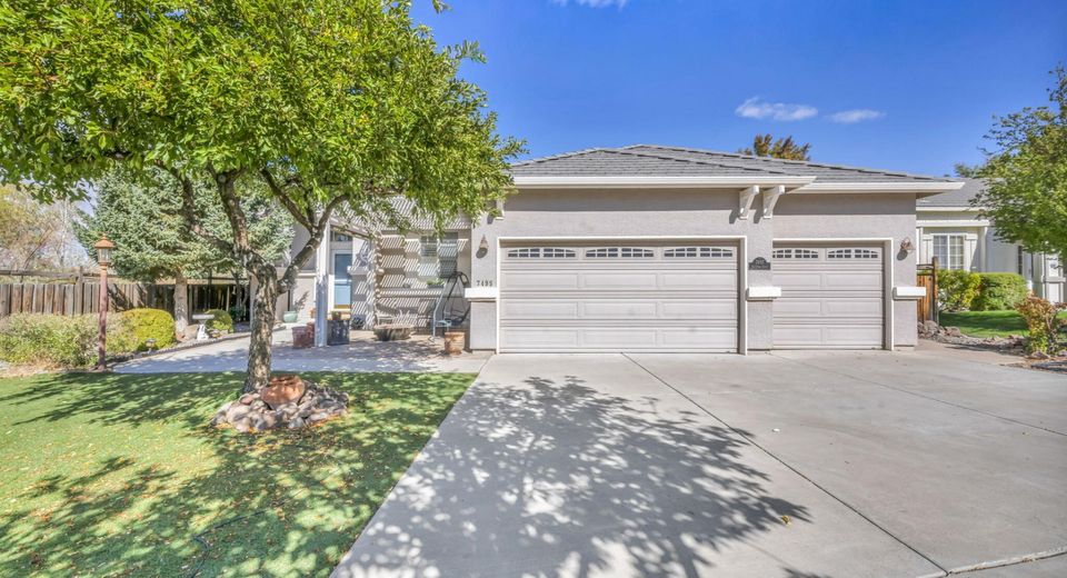 7495 Ash Peak Drive, Sparks, NV 89436 Photo