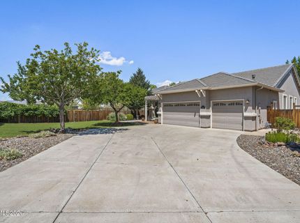 7495 Ash Peak Drive, Sparks, NV 89436 Photo