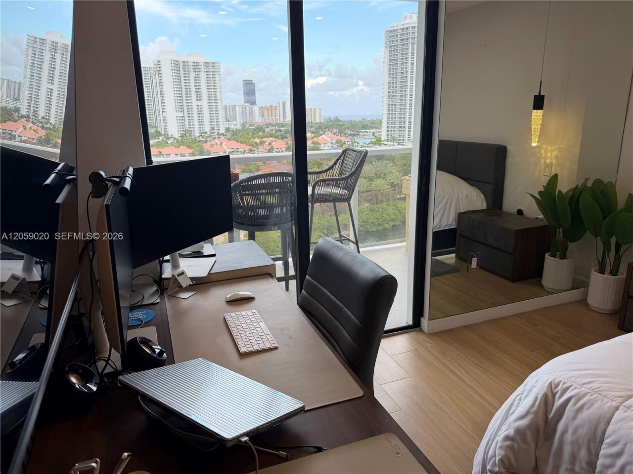 3701 N Country Club Dr, Unit 1209, Aventura, FL 33180 Photo