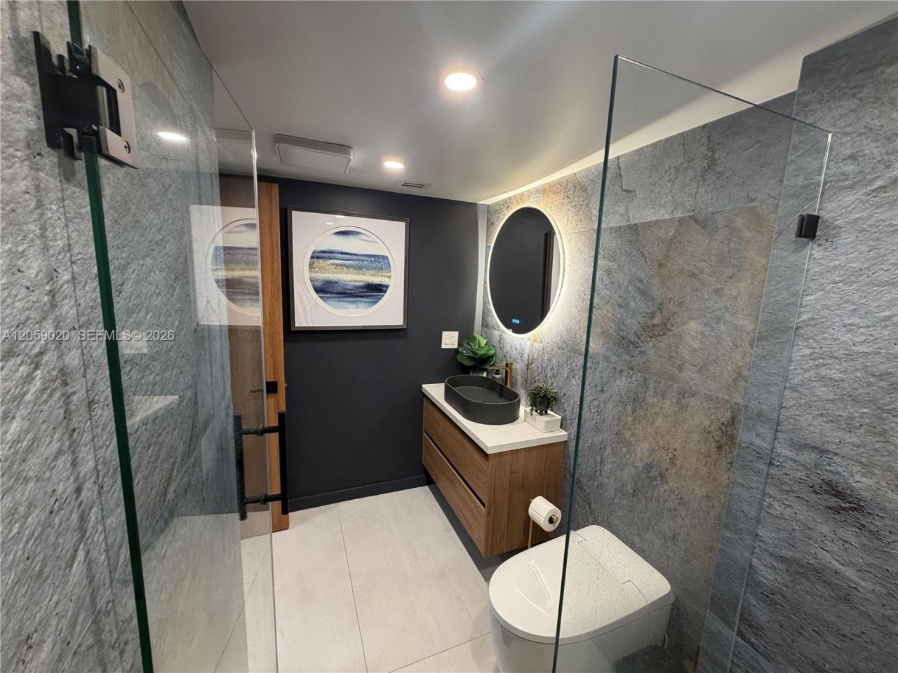 3701 N Country Club Dr, Unit 1209, Aventura, FL 33180 Photo