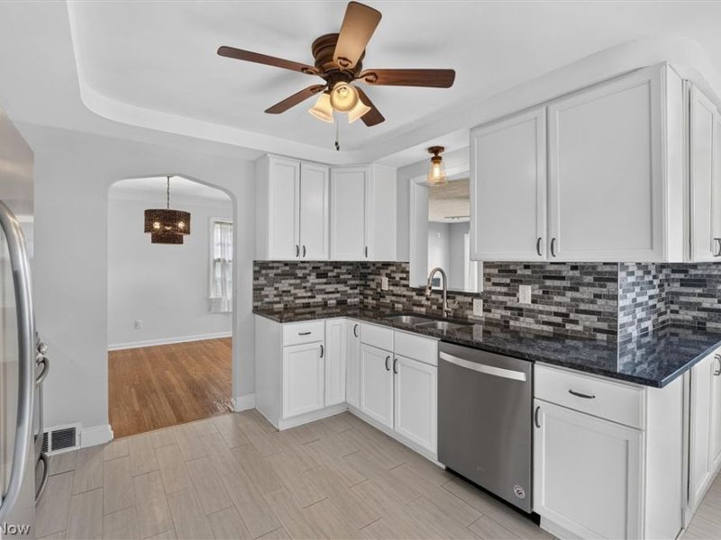 3862 Silsby Road, University Heights, OH 44118 Photo 15