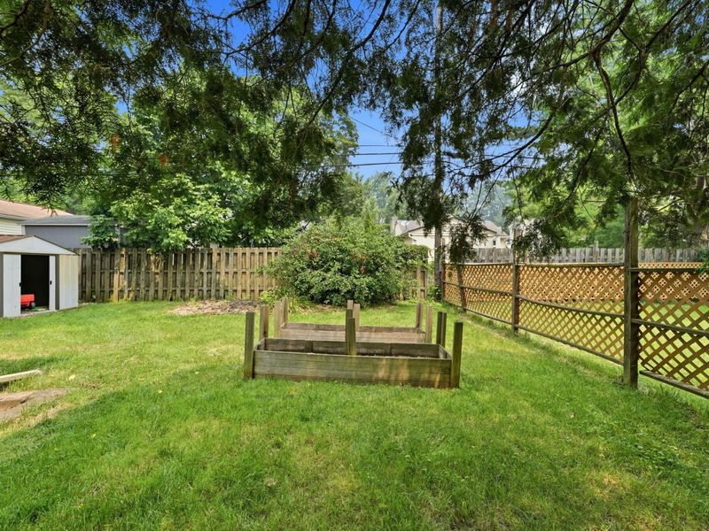 226 Fallis Road, Columbus, OH 43214 Photo 35