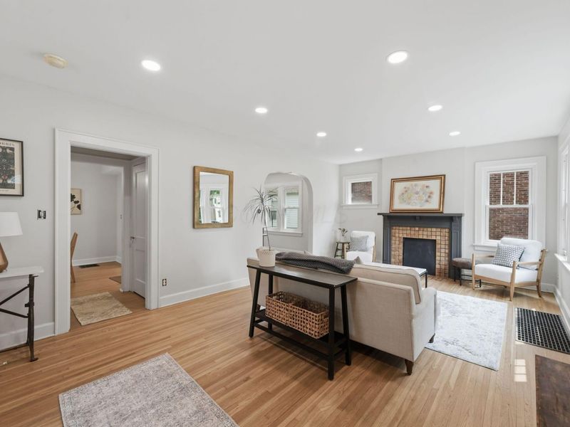 226 Fallis Road, Columbus, OH 43214 Photo 4