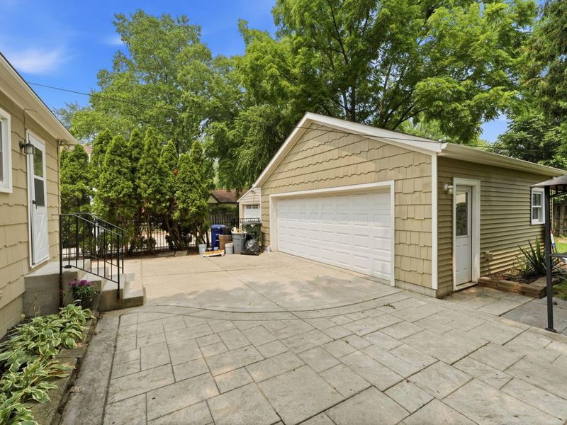 226 Fallis Road , Columbus, OH 43214 Photo 40