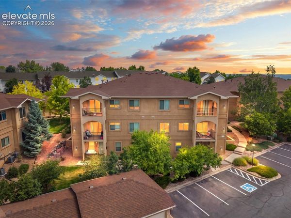 1550 Little Bear Creek Point, Unit 203, Colorado Springs, CO 80904