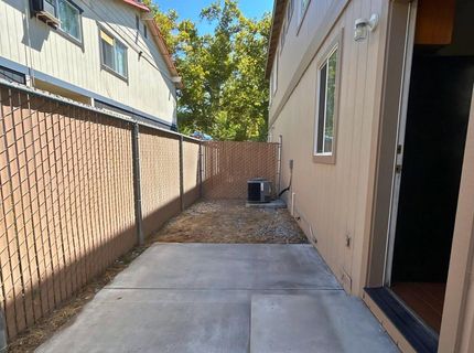 1317 Powell Lane, Reno, NV 89502 Photo