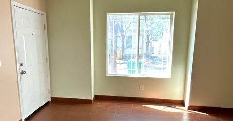 1317 Powell Lane, Reno, NV 89502 Photo